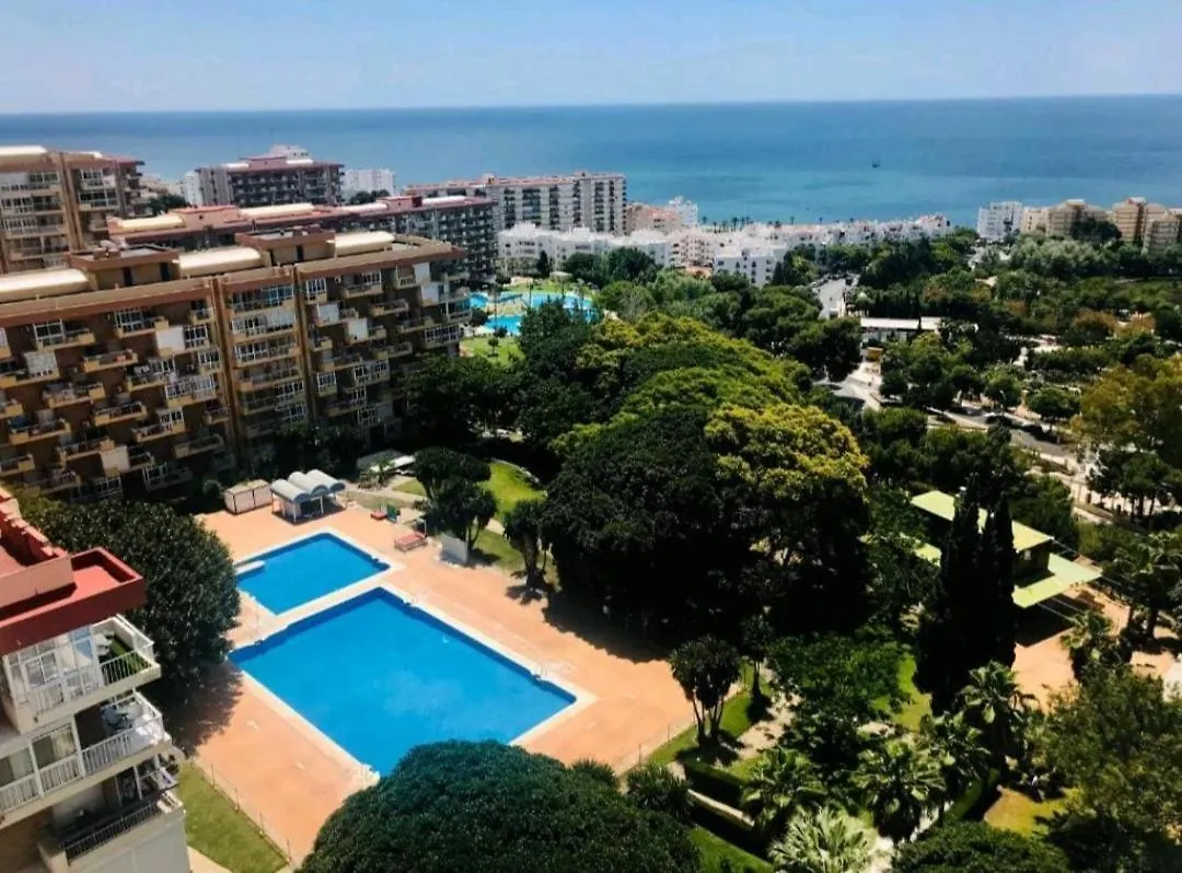 Alvaro'S Home Benalmadena Apartment